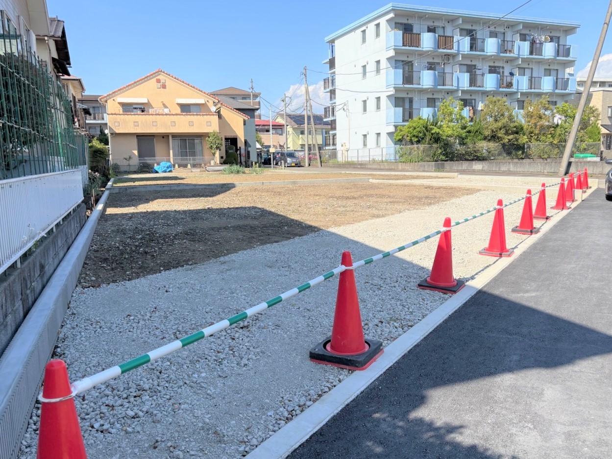 2025年5月2日撮影　手前が1号地